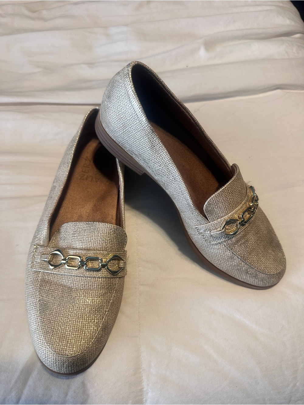 Women's naturalizer Metallic Beige Loafers with Chain Accent